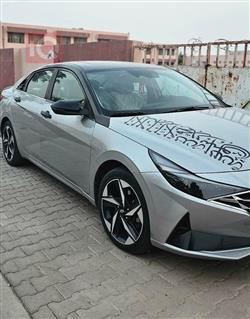 هیوندای ئەلەنترا